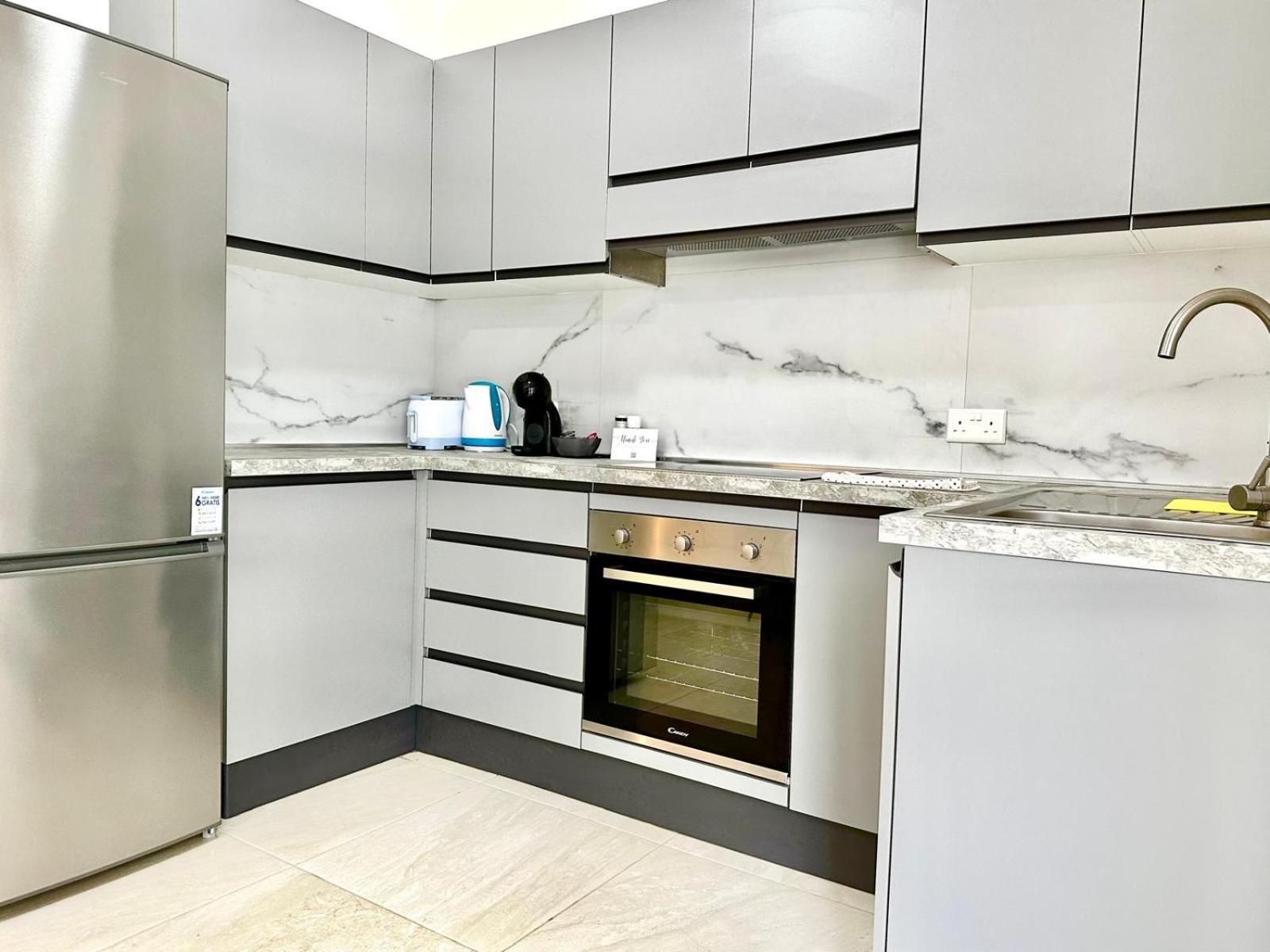 Modern Retreat In The Heart Of St Julians