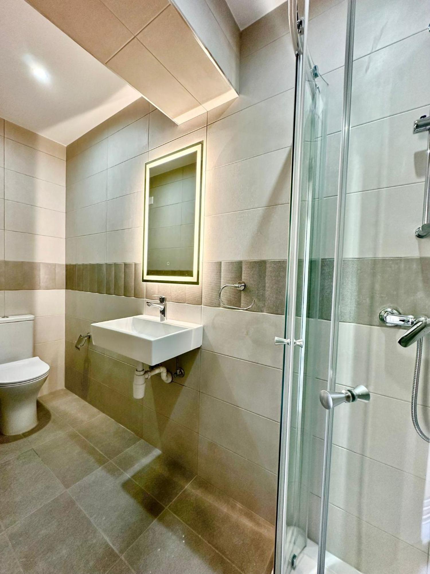 Modern Retreat In The Heart Of St Julians Appartement *