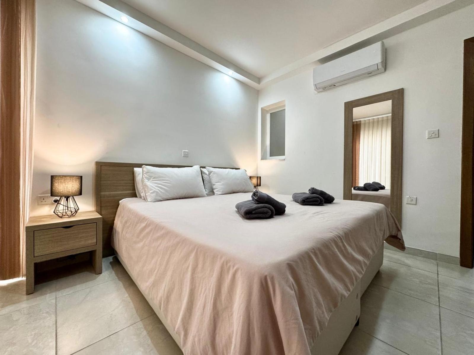 Modern Retreat In The Heart Of St Julians Appartement *