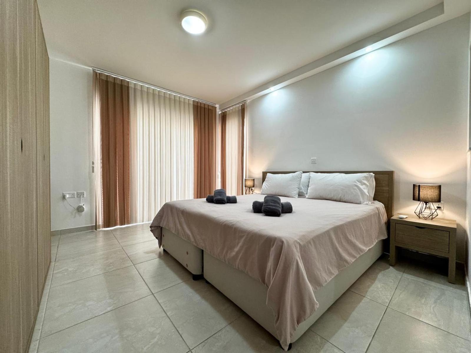 Modern Retreat In The Heart Of St Julians